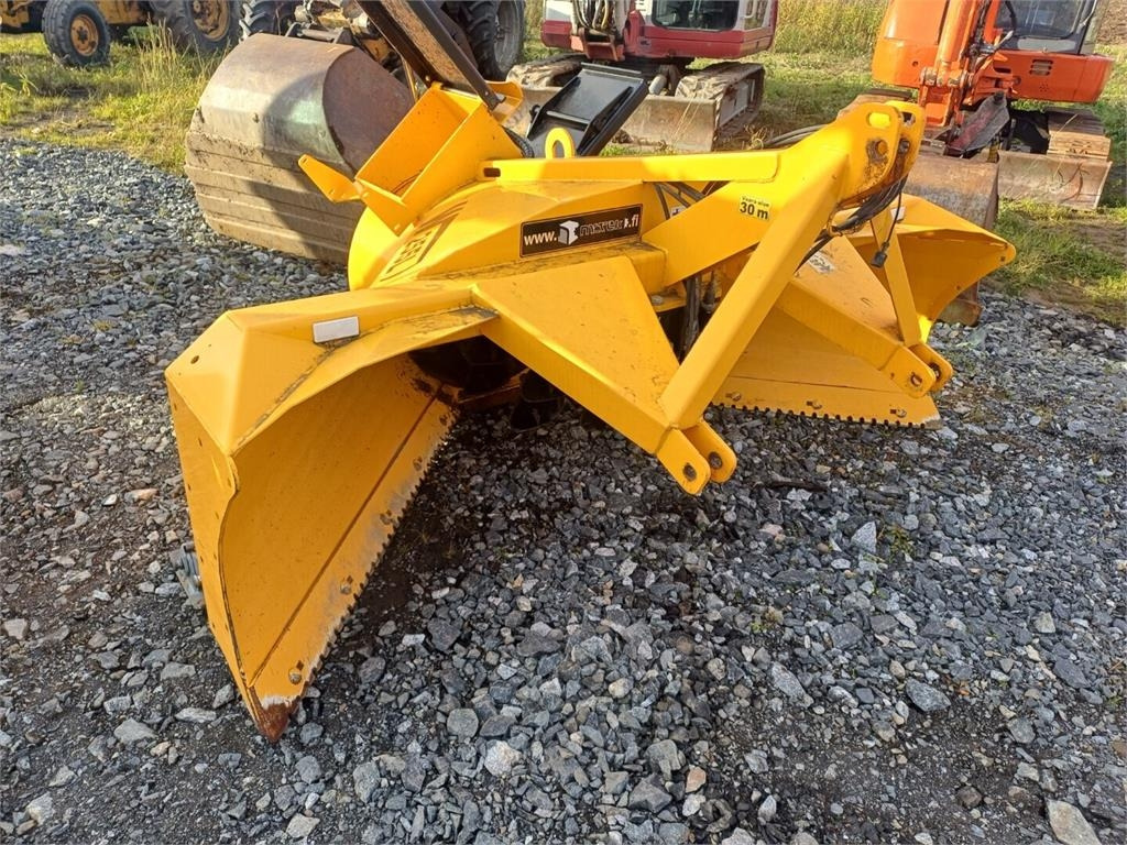 Wieska W255L Lumilinko - מפוח שלג: תמונה 1 Wieska W255L Lumilinko - מפוח שלג: תמונה 1