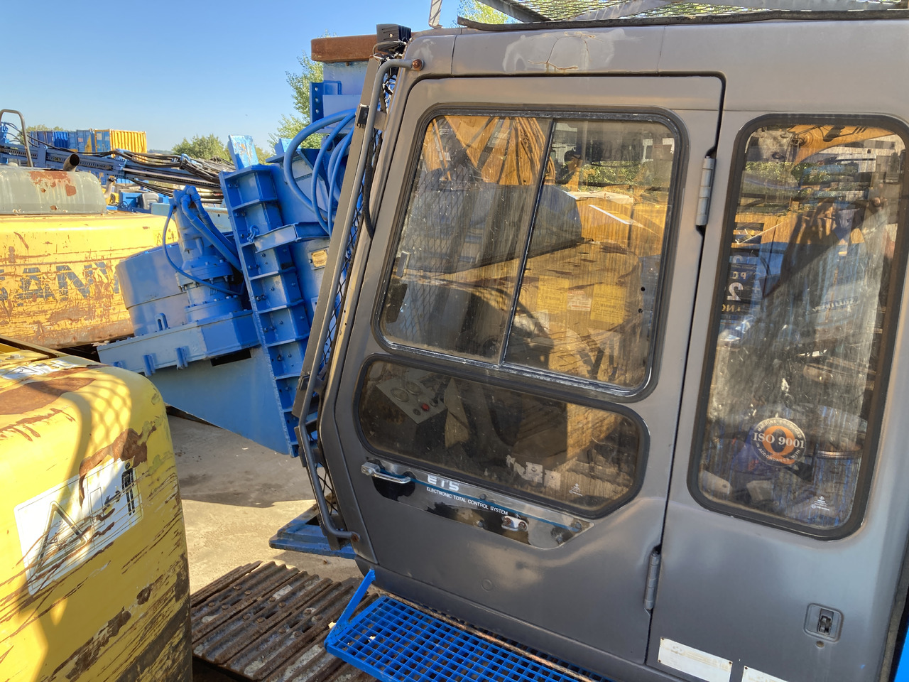 FOREUSE PIEUX TARIERE CREUSE - אסדת קידוח: תמונה 2 FOREUSE PIEUX TARIERE CREUSE - אסדת קידוח: תמונה 2