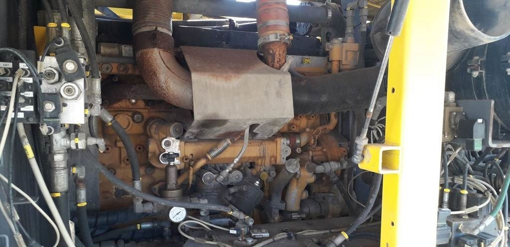 Atlas Copco ROC L6 H25 - CAT C11 ENGINE - אסדת קידוח: תמונה 3 Atlas Copco ROC L6 H25 - CAT C11 ENGINE - אסדת קידוח: תמונה 3