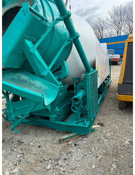 CIFA Concrete Mixer with own engine - מערבל בטון: תמונה 3 CIFA Concrete Mixer with own engine - מערבל בטון: תמונה 3