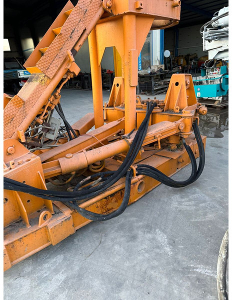 Casagrande Casing Oscillator 900 - מכונת בנייה: תמונה 2 Casagrande Casing Oscillator 900 - מכונת בנייה: תמונה 2