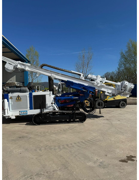 Soilmec SM 400 - אסדת קידוח: תמונה 2 Soilmec SM 400 - אסדת קידוח: תמונה 2