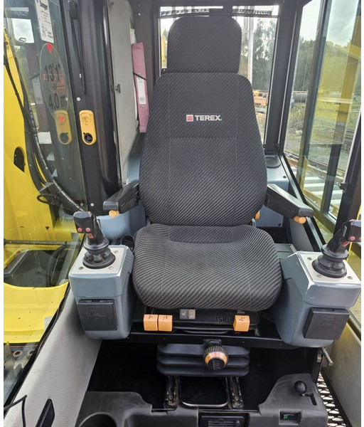 עגורן נייד Terex AC140C: תמונה 10