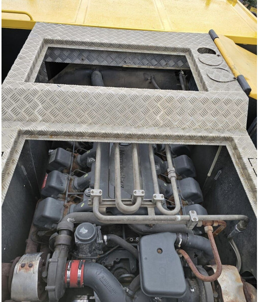 עגורן נייד Terex AC140C: תמונה 16
