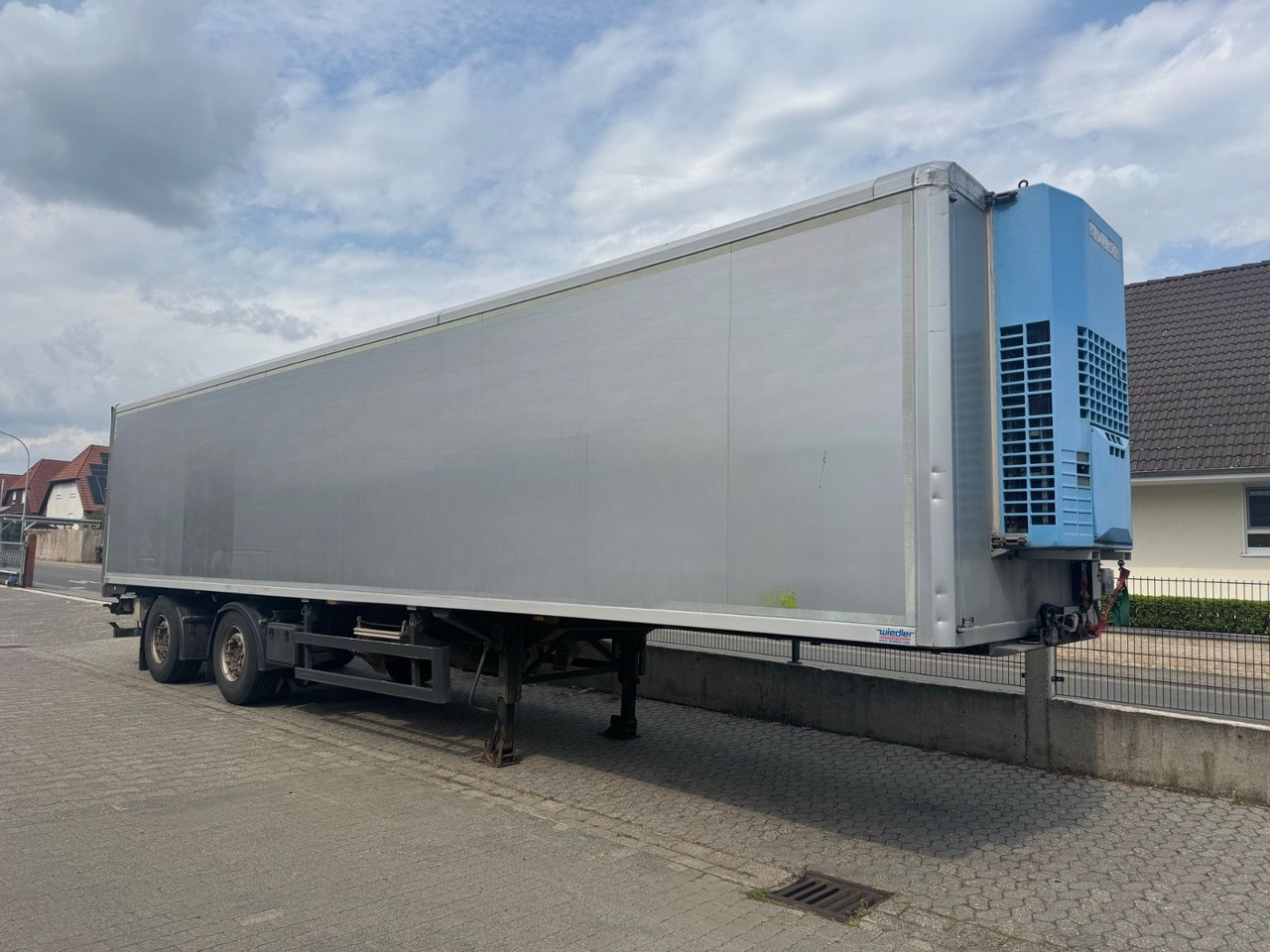 Ackermann LBW/Lift/Frigo - סמיטריילר עם קירור: תמונה 1 Ackermann LBW/Lift/Frigo - סמיטריילר עם קירור: תמונה 1