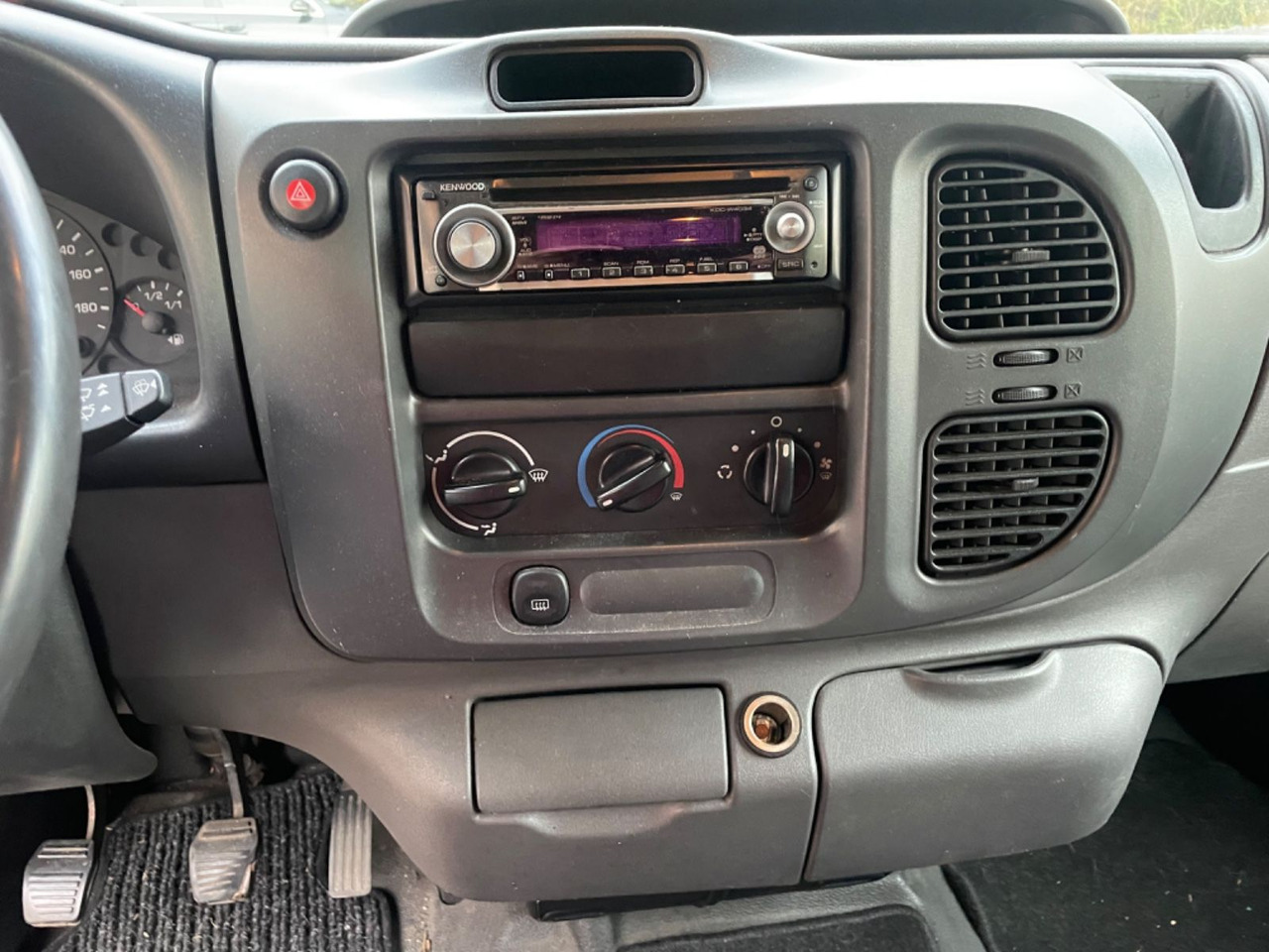 Ford Transit/mit Rollstuhl-Hebebühne - מיניבוס, כלי רכב מסחרי לנוסעים: תמונה 4 Ford Transit/mit Rollstuhl-Hebebühne - מיניבוס, כלי רכב מסחרי לנוסעים: תמונה 4