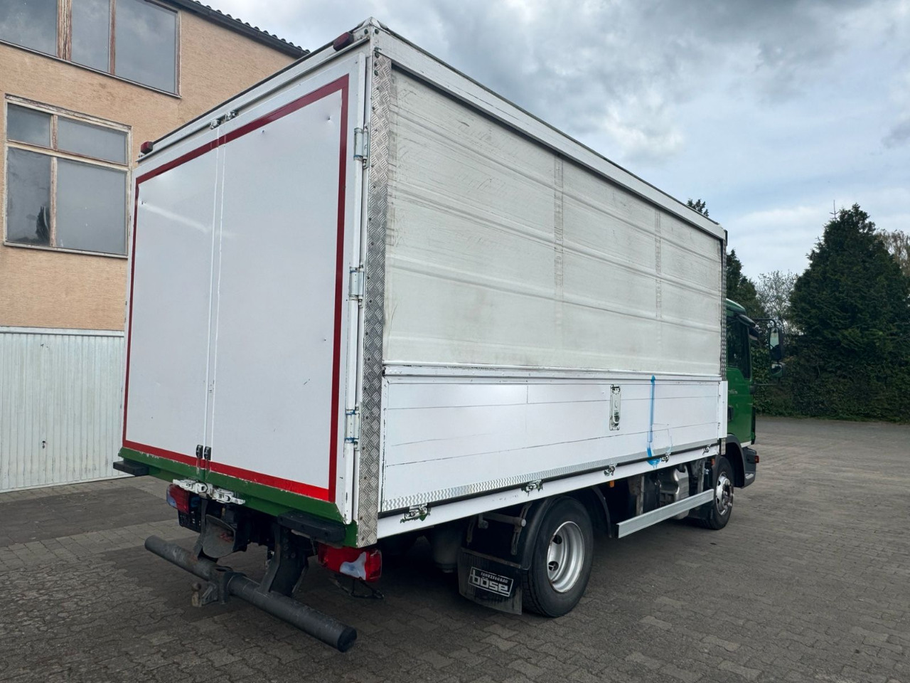 MAN TGL 8.180/2xAHK/Luft/Zertifiziert/Citylifter - משאית משקאות: תמונה 3 MAN TGL 8.180/2xAHK/Luft/Zertifiziert/Citylifter - משאית משקאות: תמונה 3