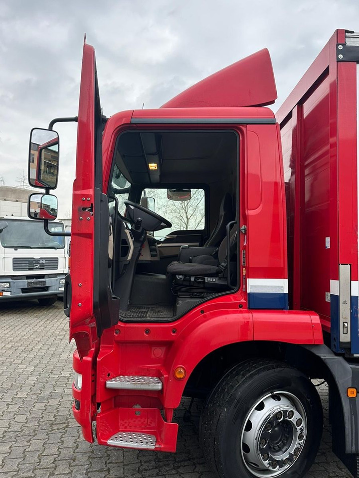 MAN TGM 26.340 L/LBW/2xAHK/LENKACHSE/18 PAL/3instock - משאית משקאות: תמונה 5 MAN TGM 26.340 L/LBW/2xAHK/LENKACHSE/18 PAL/3instock - משאית משקאות: תמונה 5