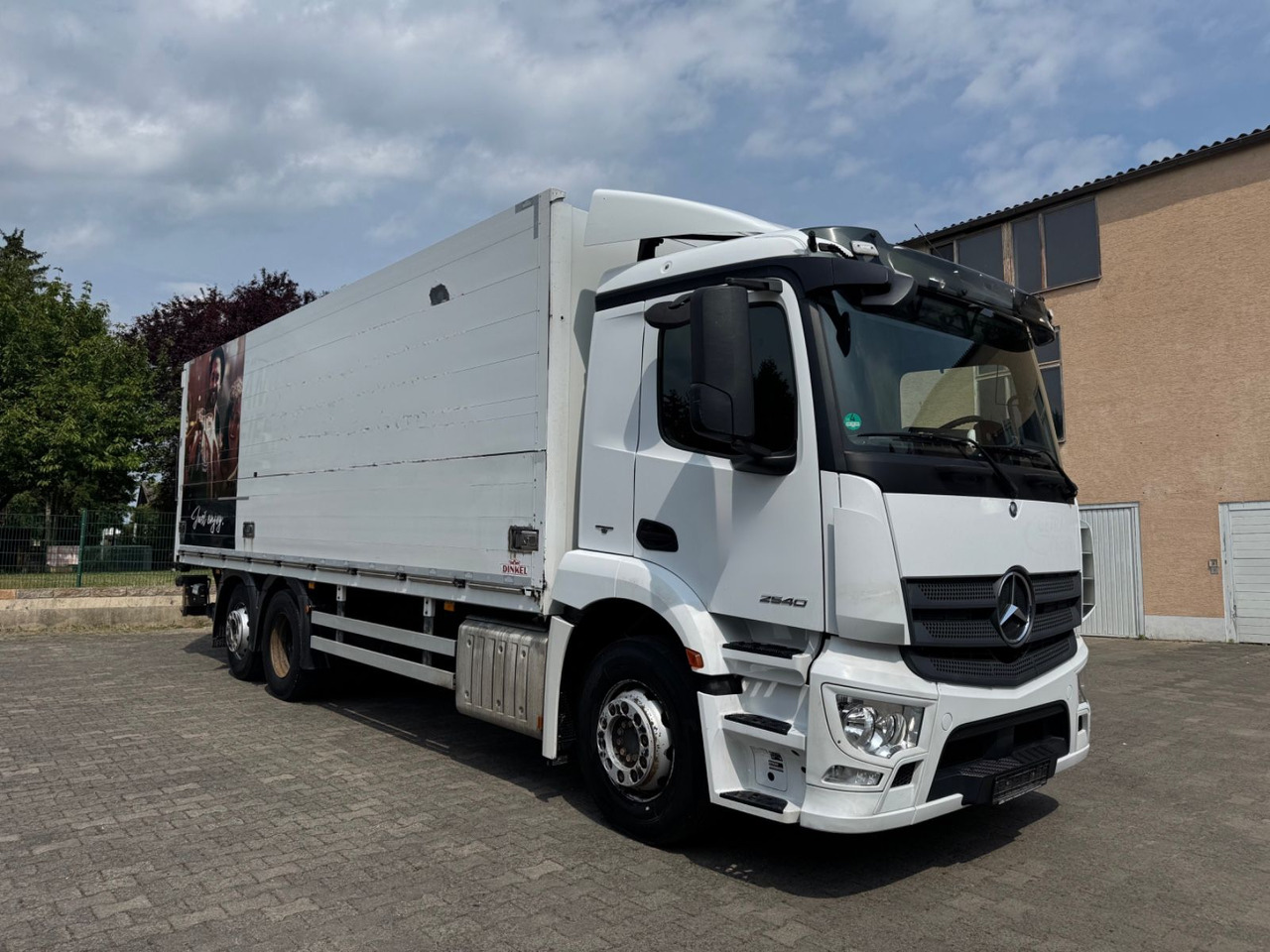 Mercedes-Benz 2540/LBW/2xAHK/Lenk-Lift/Kamera/4inStock - משאית משקאות: תמונה 3 Mercedes-Benz 2540/LBW/2xAHK/Lenk-Lift/Kamera/4inStock - משאית משקאות: תמונה 3