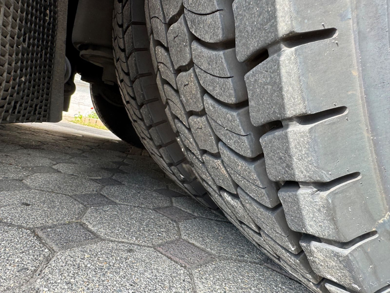 משאית משקאות Mercedes-Benz Actros 2545/2xLBW/Klima/Kamera/kpl.Zug: תמונה 12