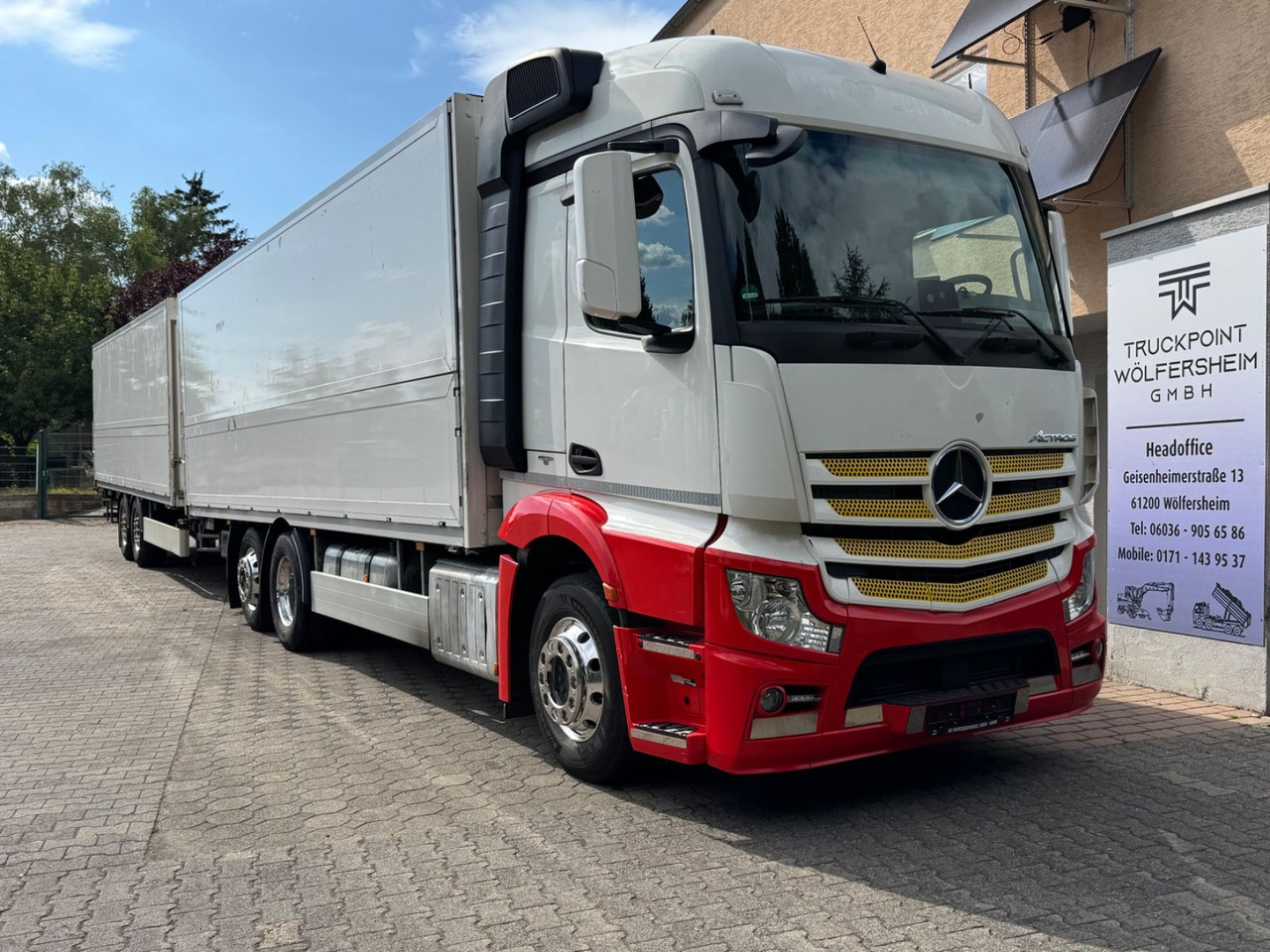 Mercedes-Benz Actros 2545/2xLBW/Klima/Kamera/kpl.Zug - משאית משקאות: תמונה 1 Mercedes-Benz Actros 2545/2xLBW/Klima/Kamera/kpl.Zug - משאית משקאות: תמונה 1
