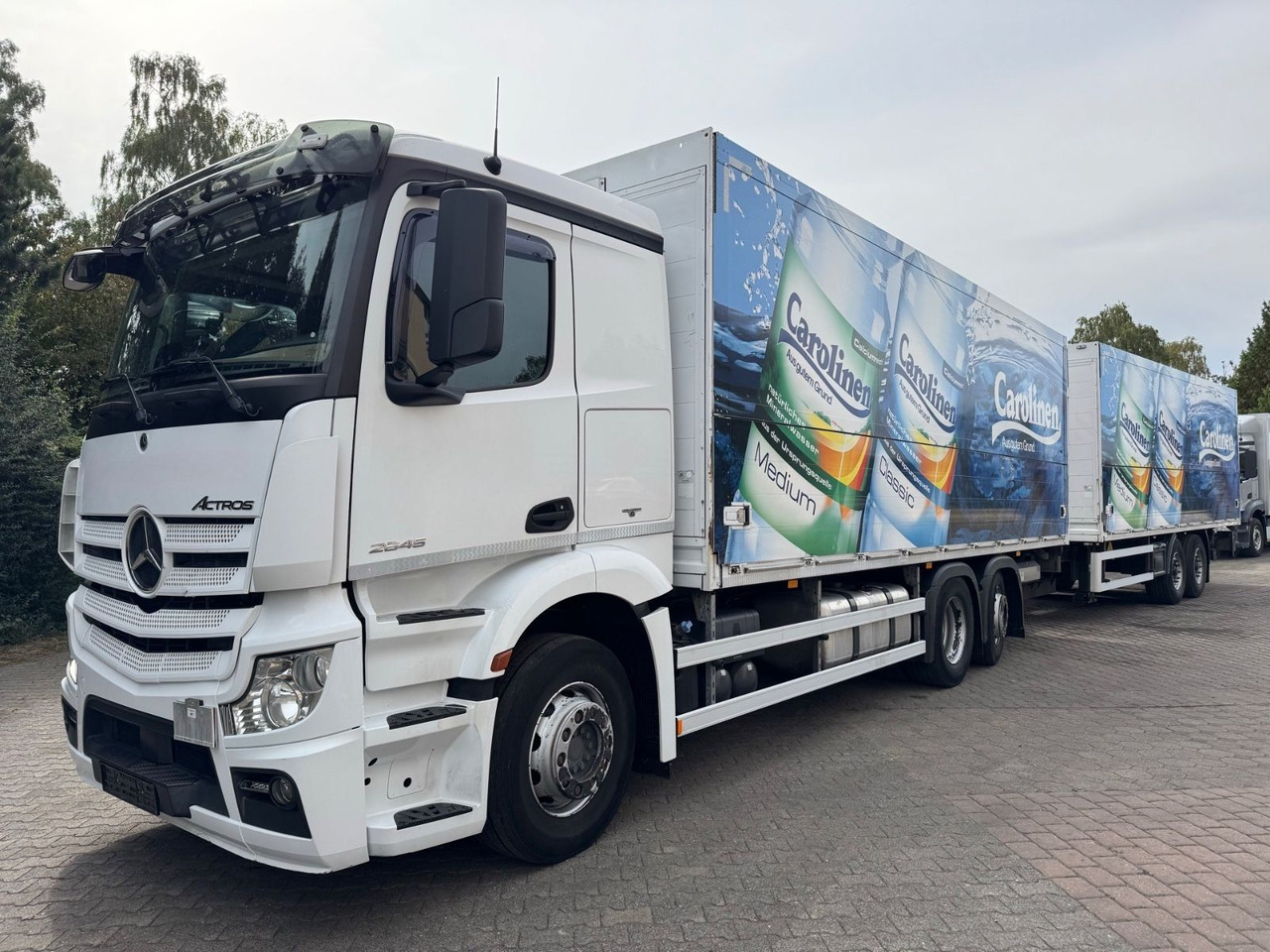 Mercedes-Benz Actros 2645/2xLBW/Retarder/Lenk-Lift/2xAHK - משאית משקאות: תמונה 2 Mercedes-Benz Actros 2645/2xLBW/Retarder/Lenk-Lift/2xAHK - משאית משקאות: תמונה 2