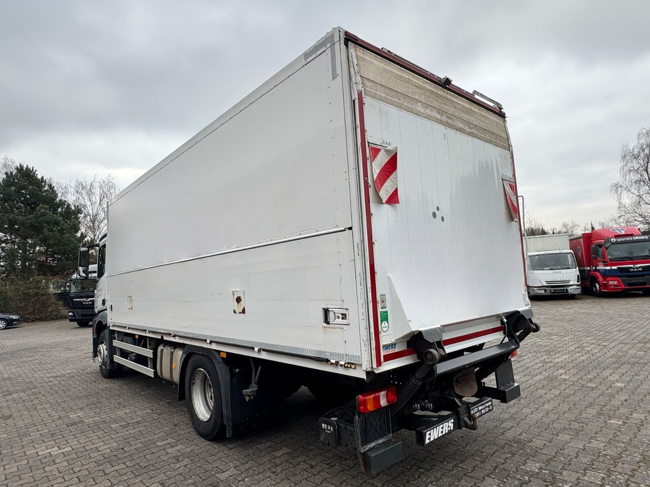 Mercedes-Benz Antos 1836L/4x2/2t.LBW/2xAHK/aus.1Hand/16.Pal. - משאית משקאות: תמונה 5 Mercedes-Benz Antos 1836L/4x2/2t.LBW/2xAHK/aus.1Hand/16.Pal. - משאית משקאות: תמונה 5