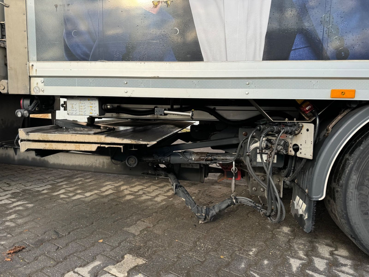 Mercedes-Benz Antos 2540/Durchladbar/2xLBW/Frigoblock - משאית קירור: תמונה 5 Mercedes-Benz Antos 2540/Durchladbar/2xLBW/Frigoblock - משאית קירור: תמונה 5