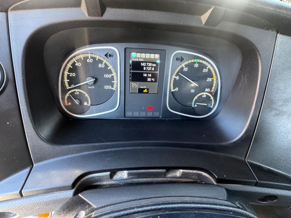 מזהיר Mercedes-Benz Atego 818/MEILLER/B-B/Klima/aus1.Hand: תמונה 9 מזהיר Mercedes-Benz Atego 818/MEILLER/B-B/Klima/aus1.Hand: תמונה 9