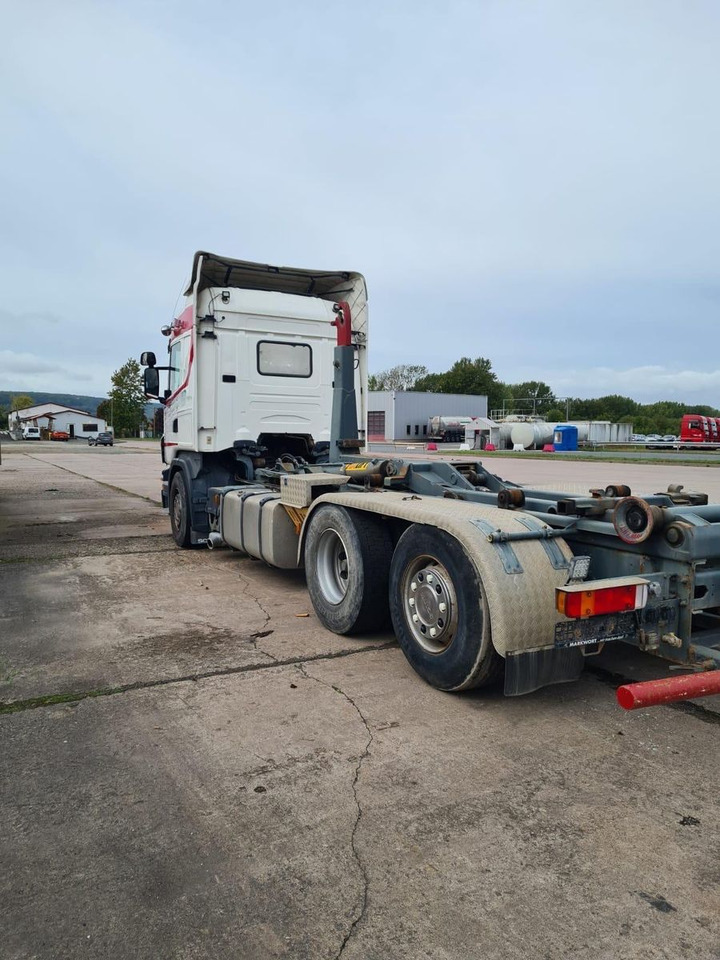 Scania R420/6x2/Klima/B-L/Motorschaden - משאית הרמת וו: תמונה 4 Scania R420/6x2/Klima/B-L/Motorschaden - משאית הרמת וו: תמונה 4