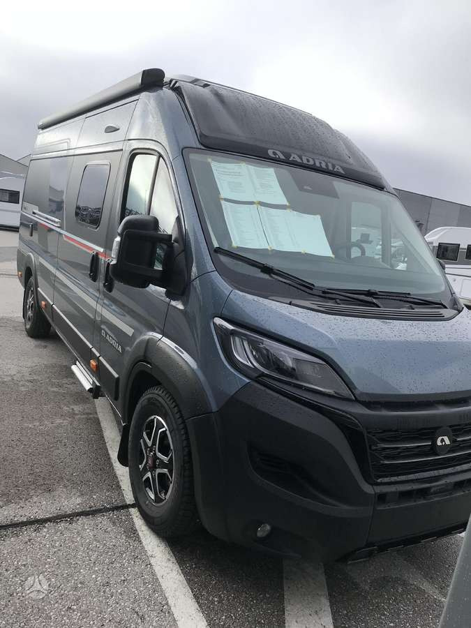 ADRIA Twin Sport 640 SG - מוטורהום: תמונה 2 ADRIA Twin Sport 640 SG - מוטורהום: תמונה 2