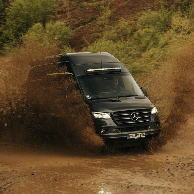 HYMER / ERIBA Grand Canyon Cross Over - מוטורהום: תמונה 3 HYMER / ERIBA Grand Canyon Cross Over - מוטורהום: תמונה 3