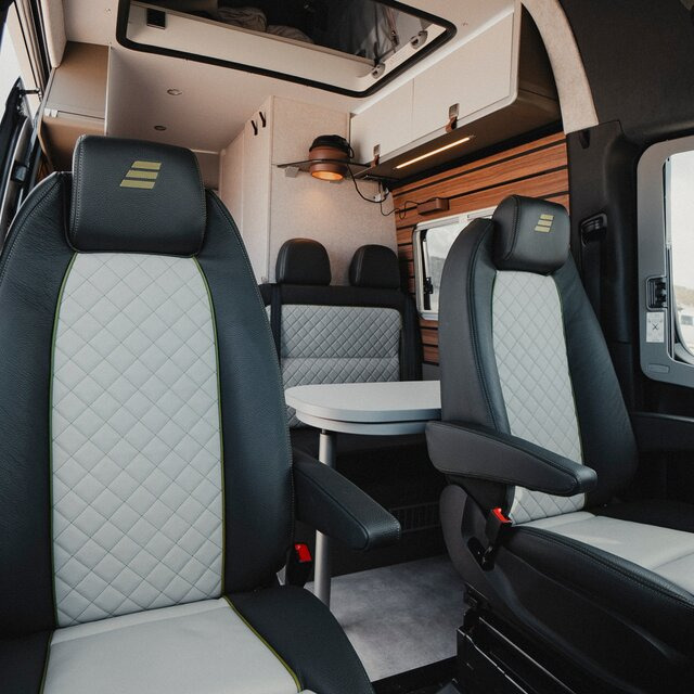 HYMER / ERIBA Grand Canyon Cross Over - מוטורהום: תמונה 4 HYMER / ERIBA Grand Canyon Cross Over - מוטורהום: תמונה 4