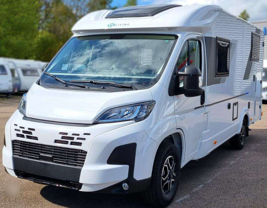 SUN LIVING C 65 SL - רכב ממונע חצי-משולב: תמונה 1 SUN LIVING C 65 SL - רכב ממונע חצי-משולב: תמונה 1