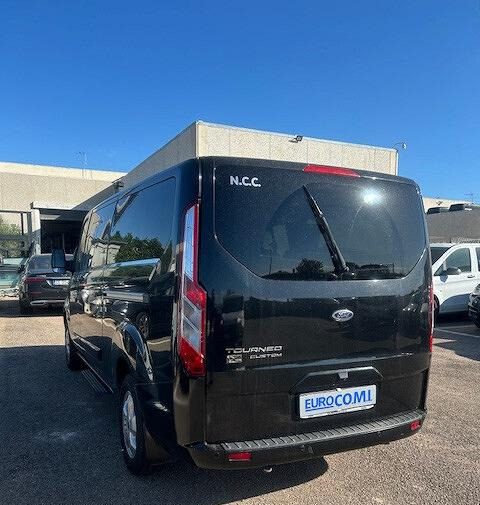 Ford Tourneo Custom Tourneo Custom 310 2.0 TDCi 17 - מכונית: תמונה 2 Ford Tourneo Custom Tourneo Custom 310 2.0 TDCi 17 - מכונית: תמונה 2