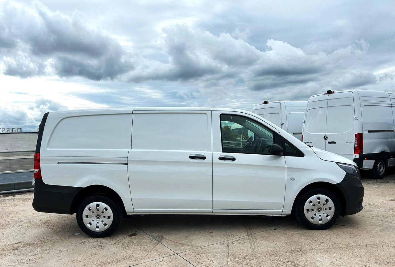 Mercedes Benz Vito 111 Furgone Long - כלי רכב מסחרי עם לוח: תמונה 4 Mercedes Benz Vito 111 Furgone Long - כלי רכב מסחרי עם לוח: תמונה 4