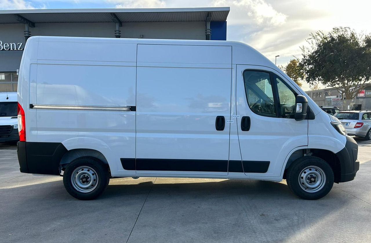 NUOVO Fiat Ducato 2.2 mjt Lastrato L2H2 120 cv 33 - כלי רכב מסחרי עם לוח: תמונה 4 NUOVO Fiat Ducato 2.2 mjt Lastrato L2H2 120 cv 33 - כלי רכב מסחרי עם לוח: תמונה 4