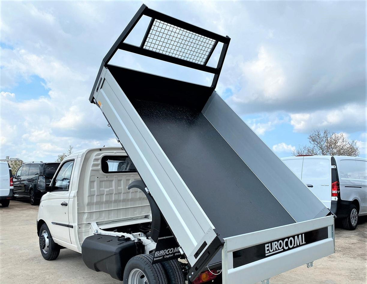 Piaggio Porter NP6 1.5 Ribaltabile *PROMO* - כלי רכב מסחרי מזהיר: תמונה 4 Piaggio Porter NP6 1.5 Ribaltabile *PROMO* - כלי רכב מסחרי מזהיר: תמונה 4
