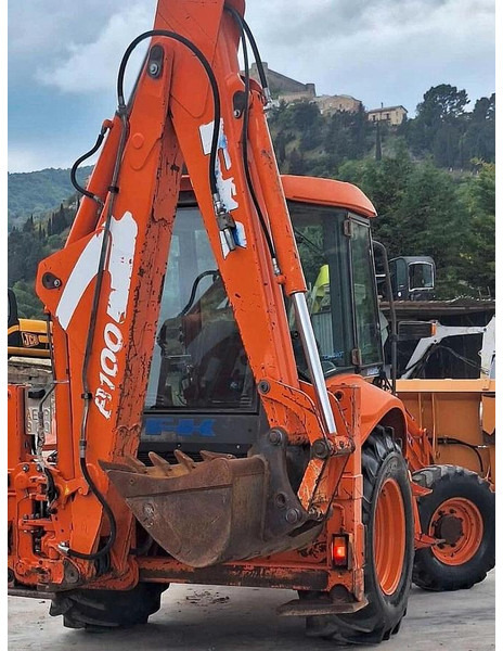 Fiat KOBELCO FB100 - מחפרון: תמונה 5 Fiat KOBELCO FB100 - מחפרון: תמונה 5