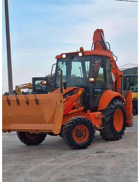 Fiat KOBELCO FB100 - מחפרון: תמונה 2 Fiat KOBELCO FB100 - מחפרון: תמונה 2