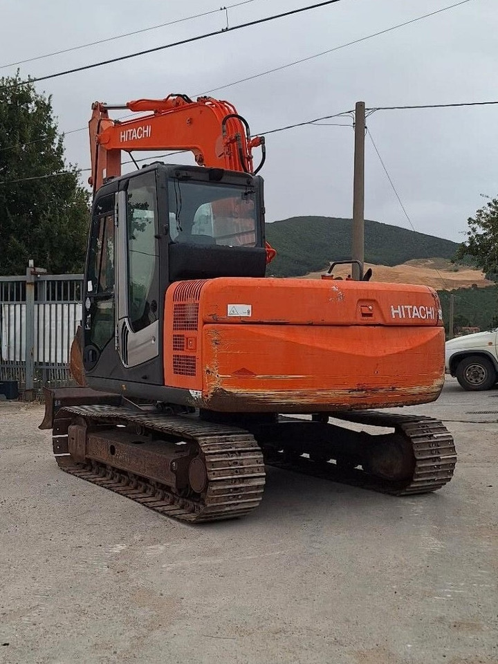 HITACHI ZX70LC - מיני מחפר: תמונה 2 HITACHI ZX70LC - מיני מחפר: תמונה 2