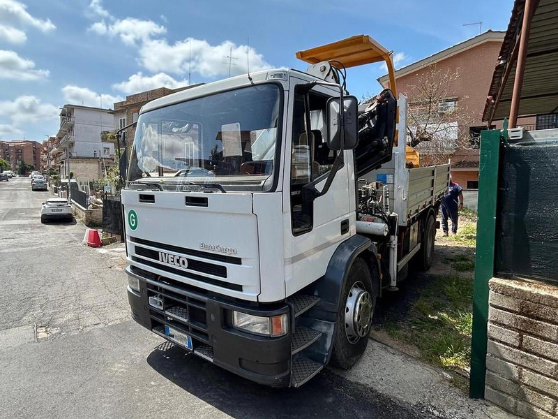 Iveco EuroCargo 100E21 - עגורן מעמיס: תמונה 4 Iveco EuroCargo 100E21 - עגורן מעמיס: תמונה 4