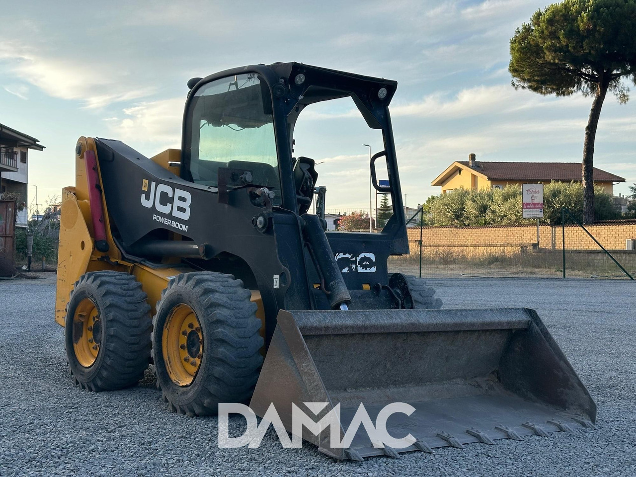 JCB 225 - מעמיס היגוי החלקה: תמונה 3 JCB 225 - מעמיס היגוי החלקה: תמונה 3
