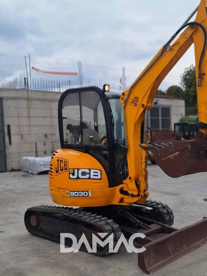 JCB 8030ZTS - מיני מחפר: תמונה 3 JCB 8030ZTS - מיני מחפר: תמונה 3