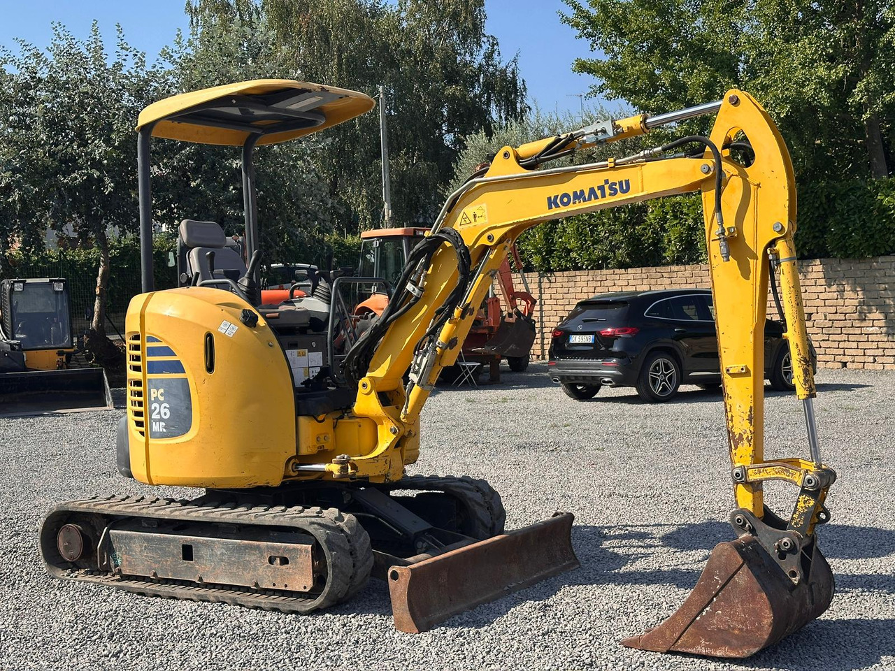 KOMATSU PC26MR-3 - מיני מחפר: תמונה 1 KOMATSU PC26MR-3 - מיני מחפר: תמונה 1