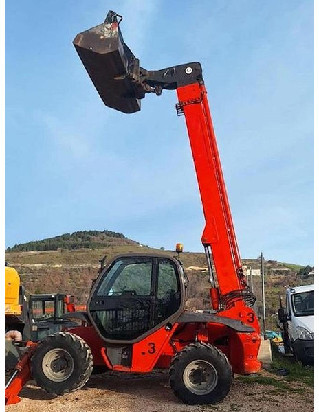 Manitou MVT1332SL - מפעיל טלסקופי: תמונה 2 Manitou MVT1332SL - מפעיל טלסקופי: תמונה 2