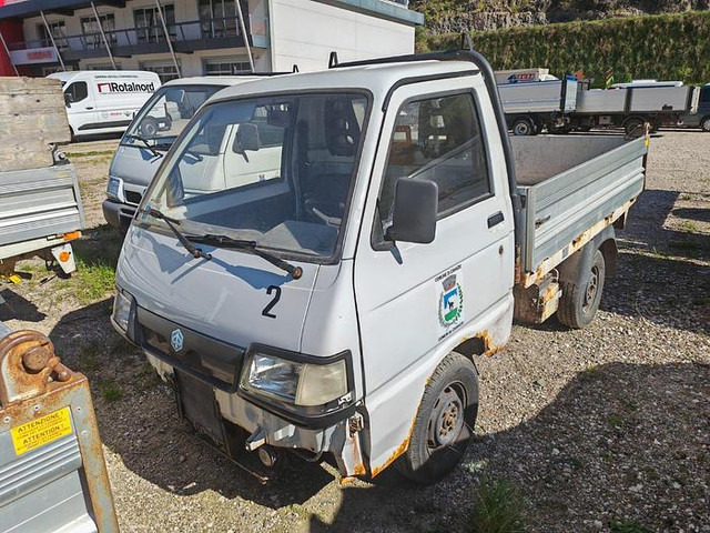 Piaggio Porter - כלי רכב מסחרי מזהיר: תמונה 3 Piaggio Porter - כלי רכב מסחרי מזהיר: תמונה 3