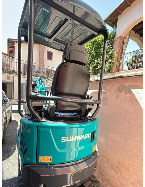 Sunward SWE18UF - מיני מחפר: תמונה 4 Sunward SWE18UF - מיני מחפר: תמונה 4