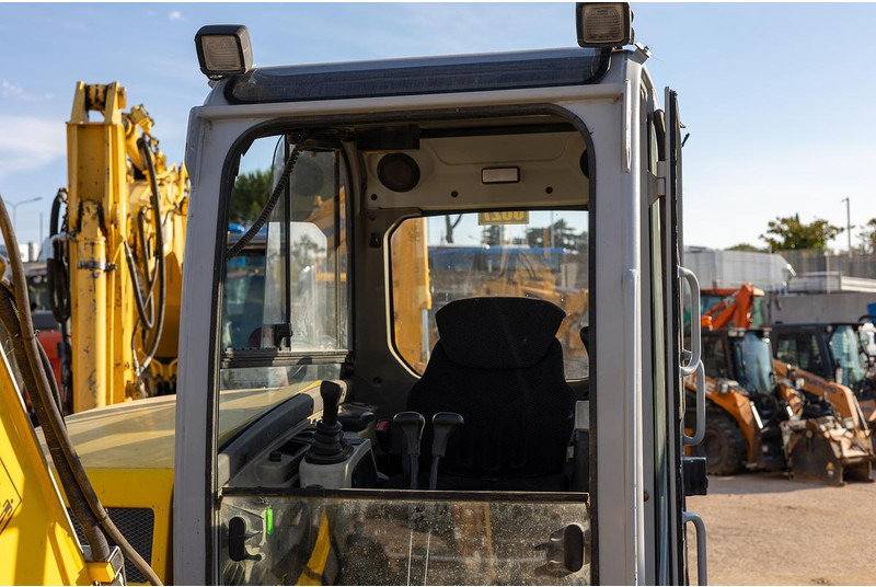 מיני מחפר WACKER NEUSON EZ53: תמונה 13