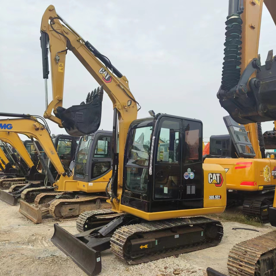 CATERPILLAR 305.5E2 - מיני מחפר: תמונה 1 CATERPILLAR 305.5E2 - מיני מחפר: תמונה 1