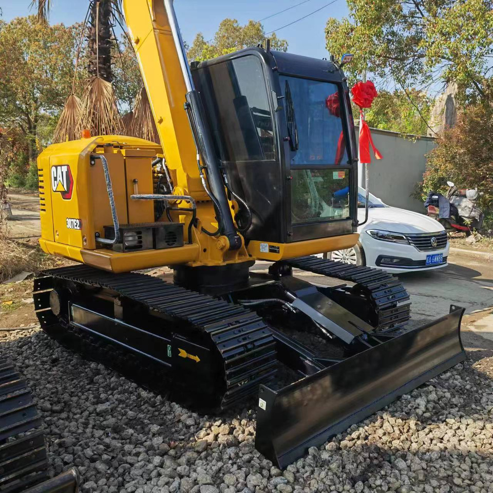 CATERPILLAR 307E2 - מיני מחפר: תמונה 2 CATERPILLAR 307E2 - מיני מחפר: תמונה 2
