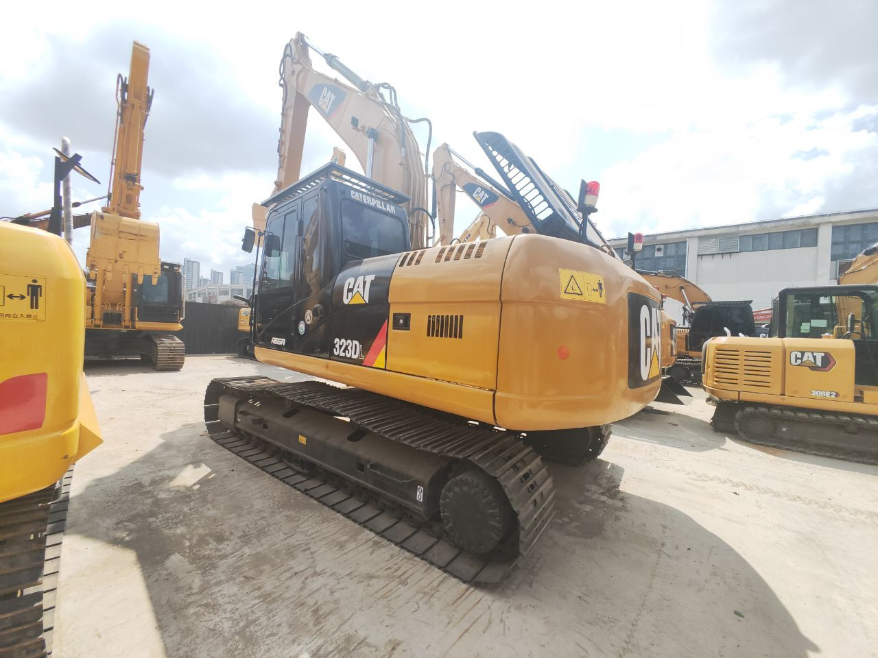 CATERPILLAR 323D - מחפר סורק: תמונה 5 CATERPILLAR 323D - מחפר סורק: תמונה 5