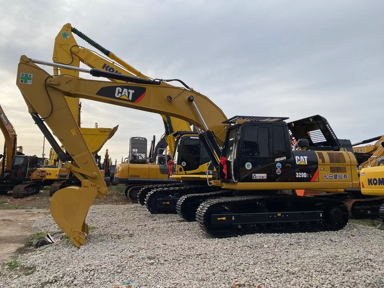 CATERPILLAR 329D2L - מחפר סורק: תמונה 2 CATERPILLAR 329D2L - מחפר סורק: תמונה 2