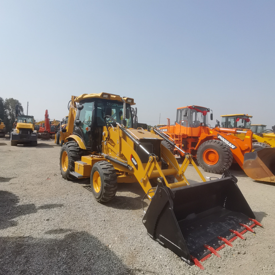 CATERPILLAR 420F - מחפרון: תמונה 5 CATERPILLAR 420F - מחפרון: תמונה 5