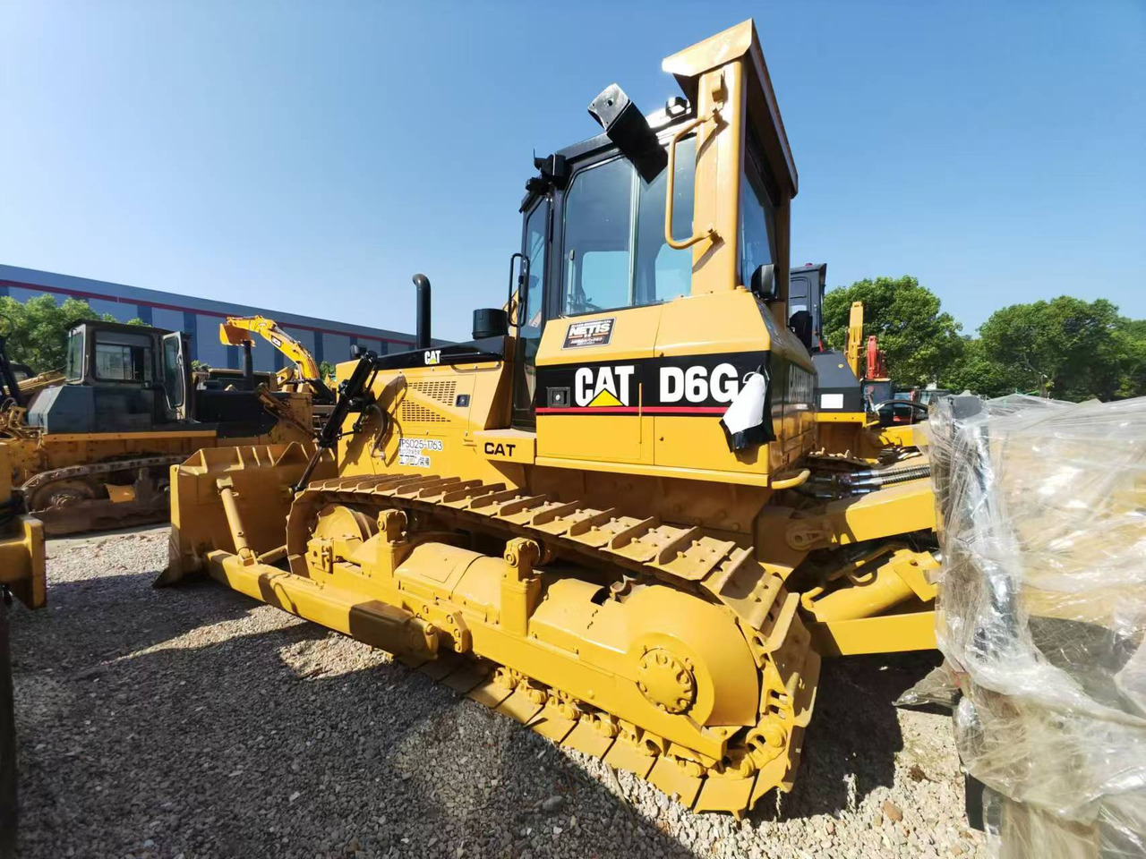 CATERPILLAR D6G - דחפור: תמונה 2 CATERPILLAR D6G - דחפור: תמונה 2