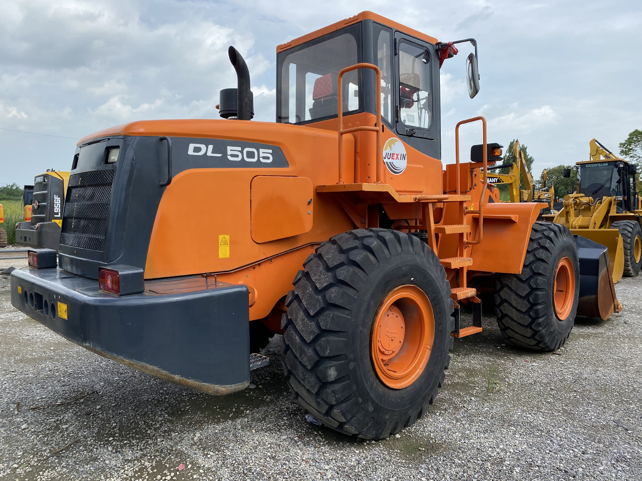 DOOSAN DL505 - מעמיס גלגלים: תמונה 2 DOOSAN DL505 - מעמיס גלגלים: תמונה 2