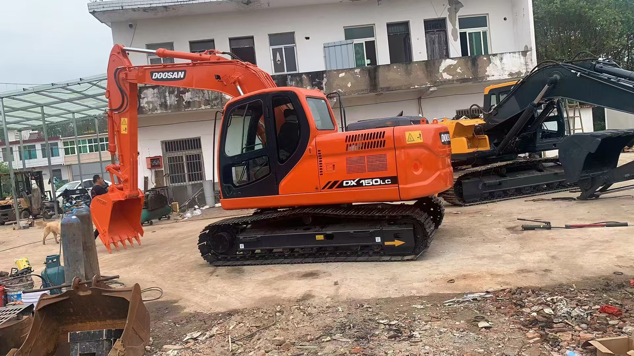 DOOSAN DX150 - מחפר סורק: תמונה 3 DOOSAN DX150 - מחפר סורק: תמונה 3