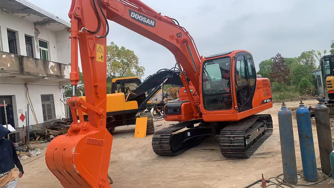 DOOSAN DX150 - מחפר סורק: תמונה 3 DOOSAN DX150 - מחפר סורק: תמונה 3