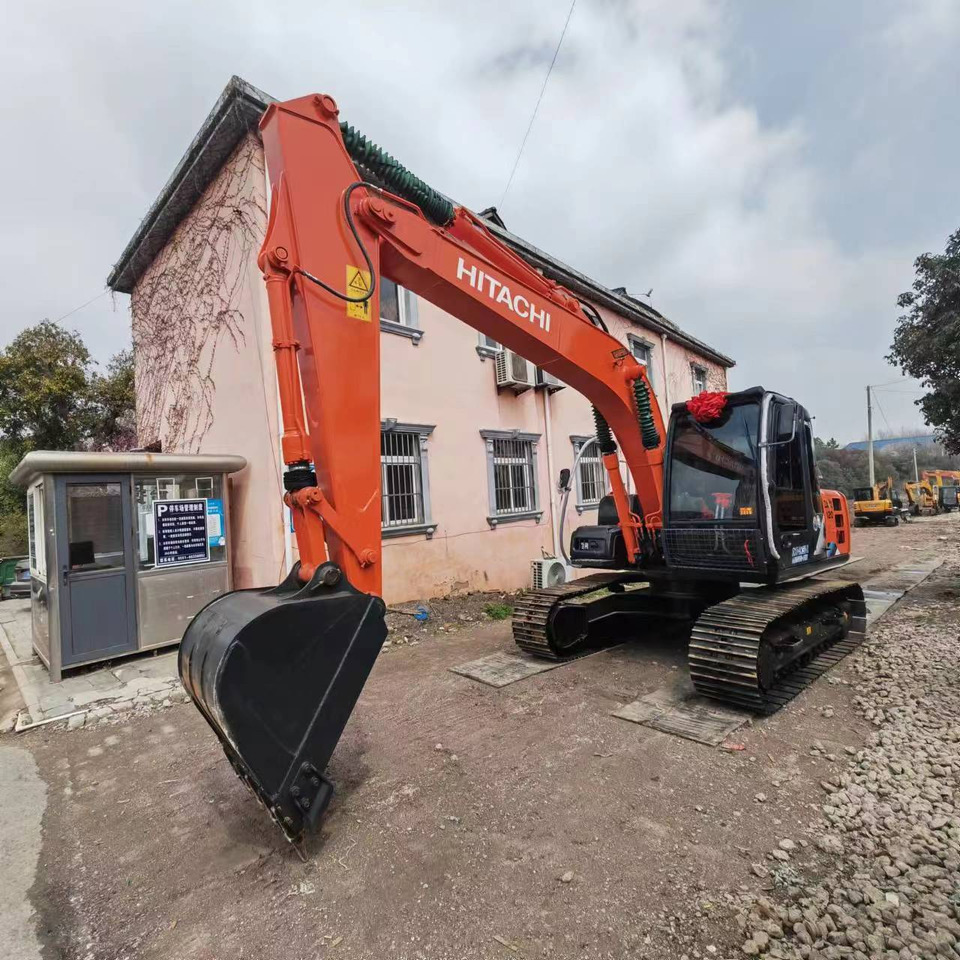 HITACHI ZX120 - מיני מחפר: תמונה 1 HITACHI ZX120 - מיני מחפר: תמונה 1