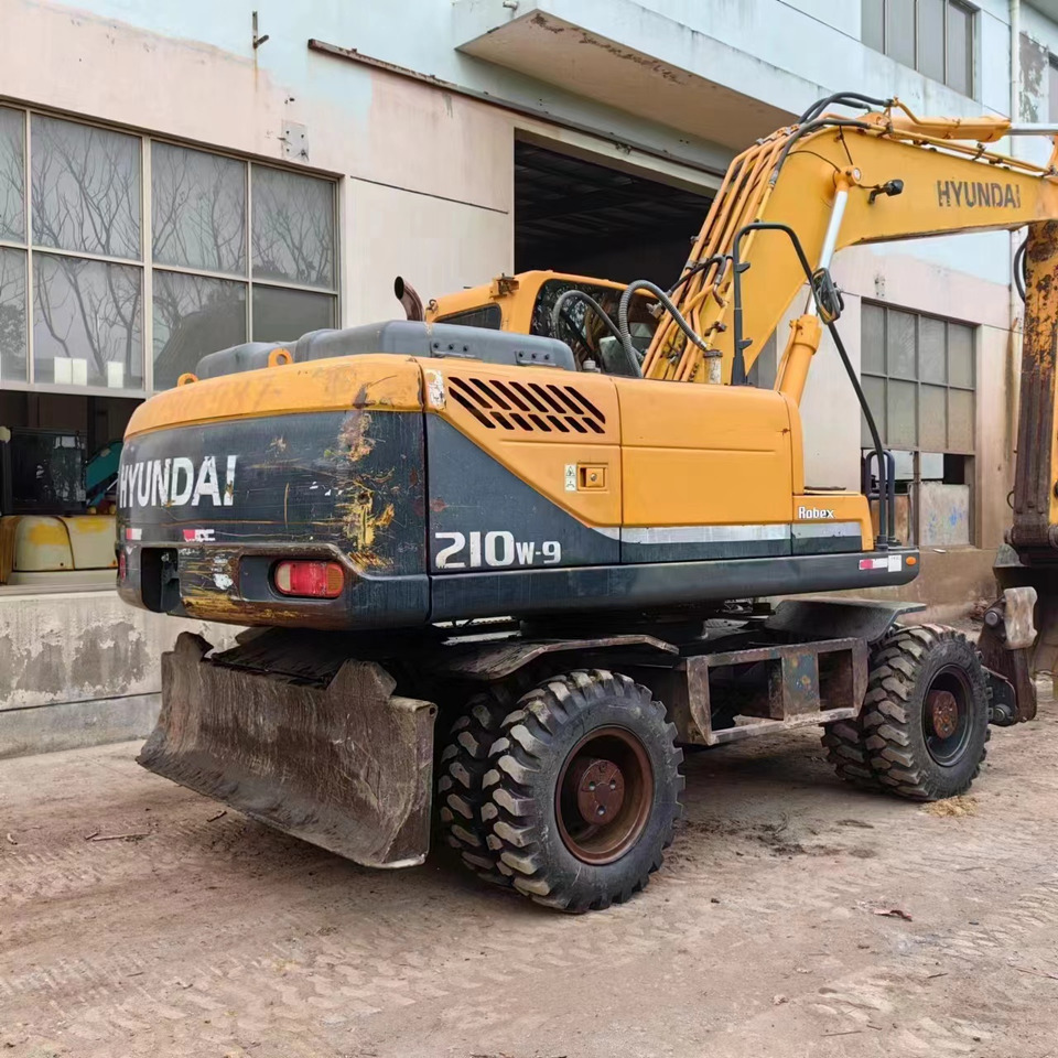 HYUNDAI R220LC-9S - מחפר גלגלים: תמונה 3 HYUNDAI R220LC-9S - מחפר גלגלים: תמונה 3